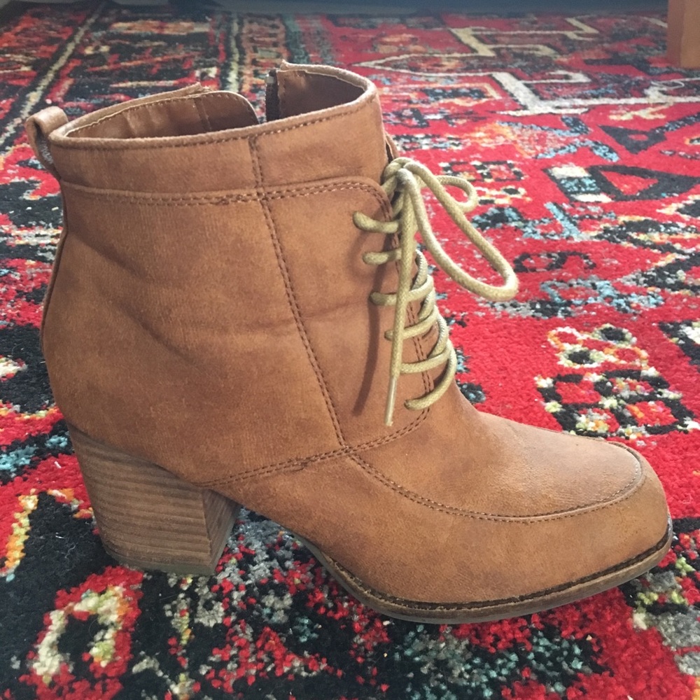 Coconuts By Matisse Cliff Lace Up Boot - image 7